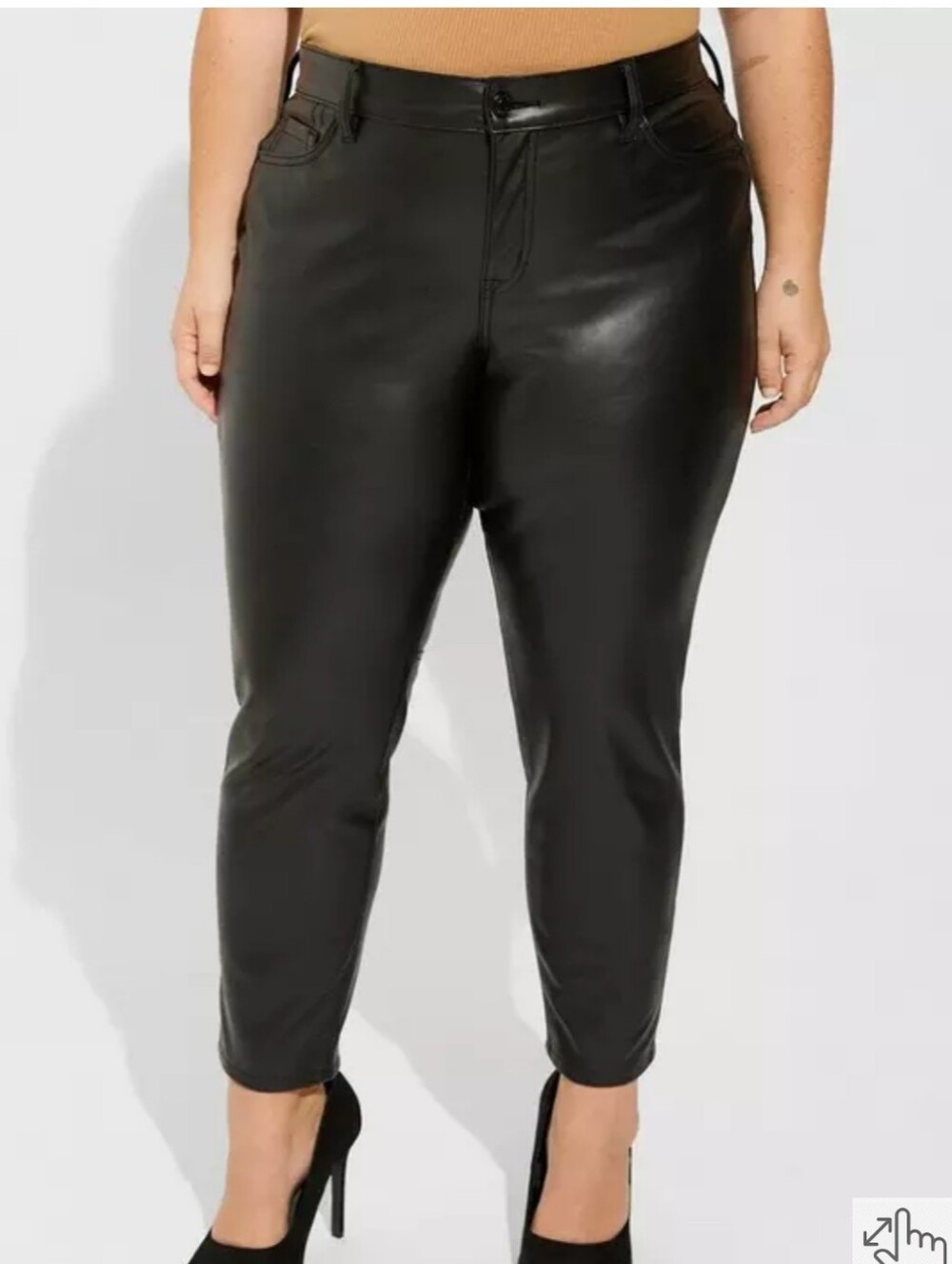 Torrid Sz 20R Perfect Skinny Faux Leather Mid Rise Pant